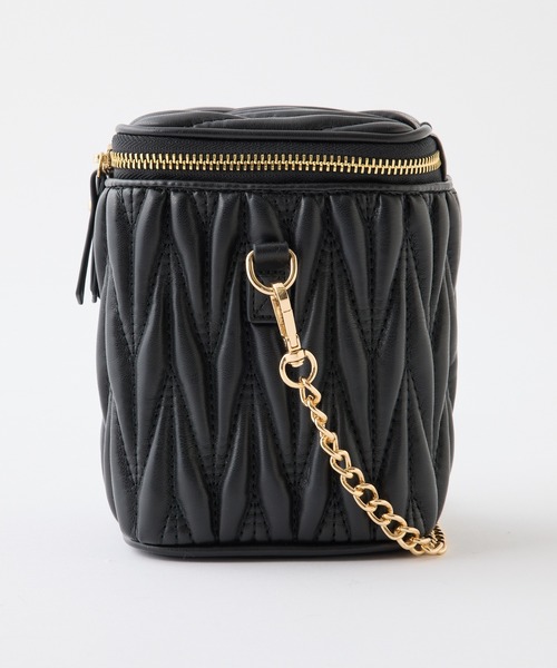 one after another NICE CLAUP（ワンアフターアナザーナイスクラップ）の「シャーリングミニバニティバッグ（ショルダーバッグ・レディース・ピンク/ブラック/アイボリー・FREE）」の7枚目の写真