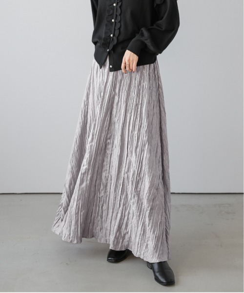 La-gemme(ラジェム)の「シャイニーワッシャーロングスカート(スカート・レディース・シルバー/ブラック/ブロンズ・フリー)」の12枚目の写真