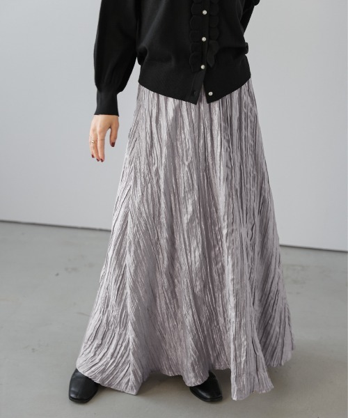 La-gemme(ラジェム)の「シャイニーワッシャーロングスカート(スカート・レディース・シルバー/ブラック/ブロンズ・フリー)」の10枚目の写真