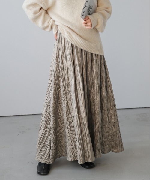 La-gemme(ラジェム)の「シャイニーワッシャーロングスカート(スカート・レディース・シルバー/ブラック/ブロンズ・フリー)」の14枚目の写真