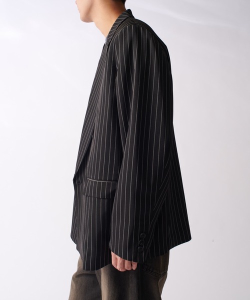 Lui's（ルイス）の「comfortable ダブルジャケット（テーラードジャケット・メンズ・ブラック/ブラック系その他・S/M）」の12枚目の写真