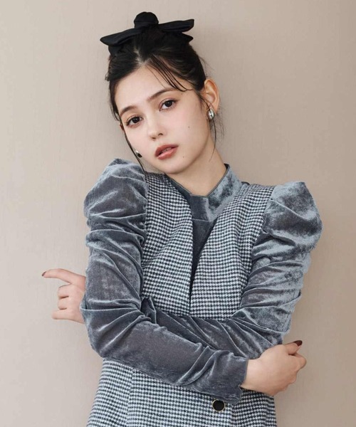 REDYAZEL（レディアゼル）の「ベロアチュールトップス（Tシャツ/カットソー・レディース・ピンク/グレー/オフホワイト/ホワイト・FREE）」の5枚目の写真