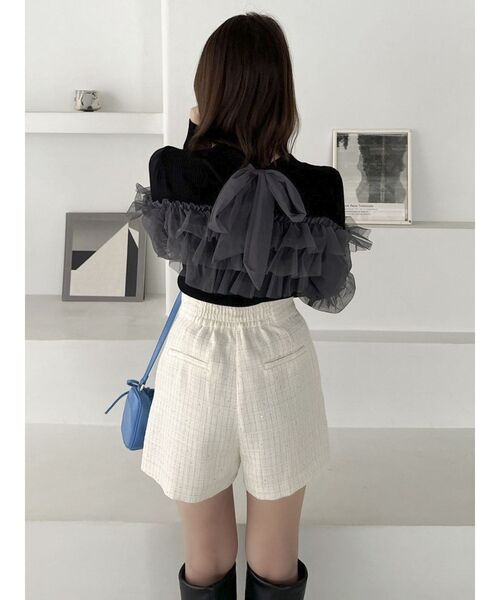 dazzlin（ダズリン）の「ティアードドッキングニットトップス（ニット/セーター・レディース・ブラック/グレー/オフホワイト・FREE）」の4枚目の写真