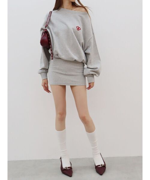 EVRIS（エヴリス）の「ワンポイントスウェットオフショルミニワンピース（ワンピース・レディース・ホワイト/ブラック/グレー・FREE）」の15枚目の写真