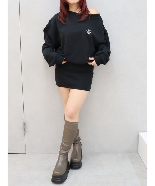 EVRIS（エヴリス）の「ワンポイントスウェットオフショルミニワンピース（ワンピース・レディース・ホワイト/ブラック/グレー・FREE）」の19枚目の写真