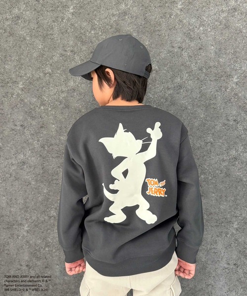 Tom&Jerry(トムアンドジェリー)の「TOM&JERRY トム&ジェリー 綿タッチ 裏起毛 ピリング加工 バックプリント BIG トレーナー(スウェット・キッズ・杢グレー/グレー系/アイボリー系/ブラック/グレー系2/グレー系3/グレー系1/ベージュ系/アイボリー系1/グリーン/グリーン系/ブラック系/チャコール/ベージュ/オートミール/ネイビー・110cm/120cm/130cm/140cm/150cm/160cm)」の5枚目の写真