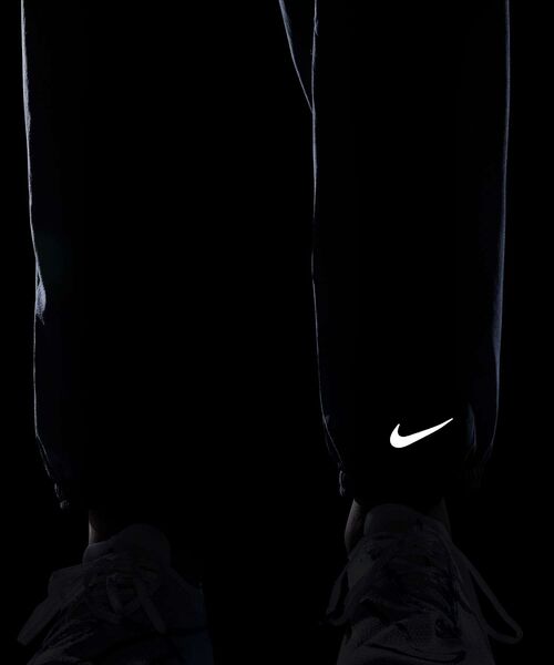 NIKE(ナイキ)の「ナイキ Dri-FIT マルチ ジュニア (ボーイズ) パンツ / Nike Dri-FIT Multi Big Kids' (Boys') Pants FN8371-010 Black(その他パンツ・キッズ・ブラック・130/140/150/160/170)」の3枚目の写真