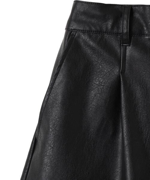 WEGO（ウィゴー）の「WEGO/ヴィンテージライクPUショートパンツ（その他パンツ・レディース・ブラック・MEDIUM/SMALL/X-SMALL）」の7枚目の写真