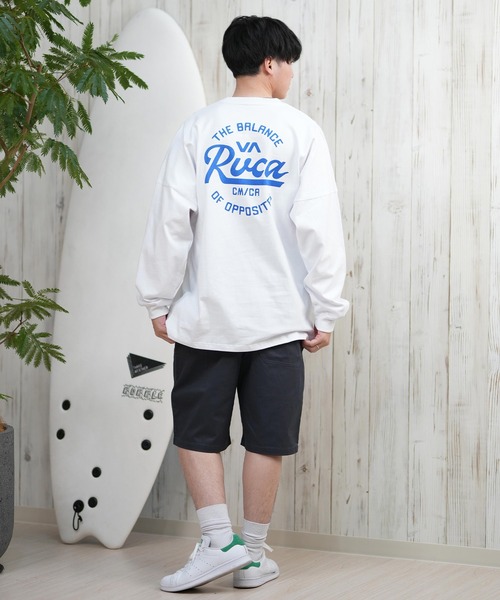 RVCA（ルーカ）の「RVCA/ルーカ ロンTee/長袖Tシャツ ラウンドロゴ オーバーサイズ ユニセックス BF041-152（Tシャツ/カットソー・メンズ・ベージュ/ホワイト/ブラック・L/M/S）」の10枚目の写真