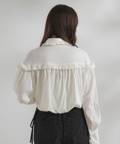 rectangle(レクタングル)の「2wayフリルネックボリュームブラウス(シャツ/ブラウス・レディース・ホワイト・SMALL/MEDIUM/LARGE)」の7枚目の写真