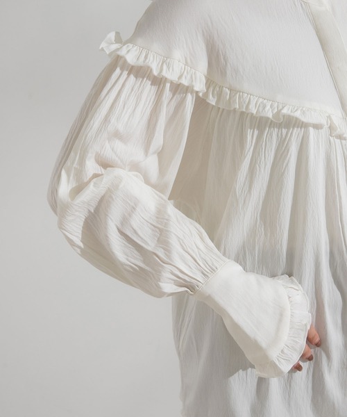 rectangle(レクタングル)の「2wayフリルネックボリュームブラウス(シャツ/ブラウス・レディース・ホワイト・SMALL/MEDIUM/LARGE)」の14枚目の写真