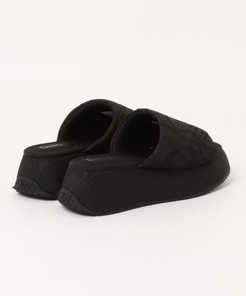 Desigual（デシグアル）の「RETROSLIDEBLACK サンダル（サンダル・レディース・ブラック・41/40/39/38/37/36）」の2枚目の写真