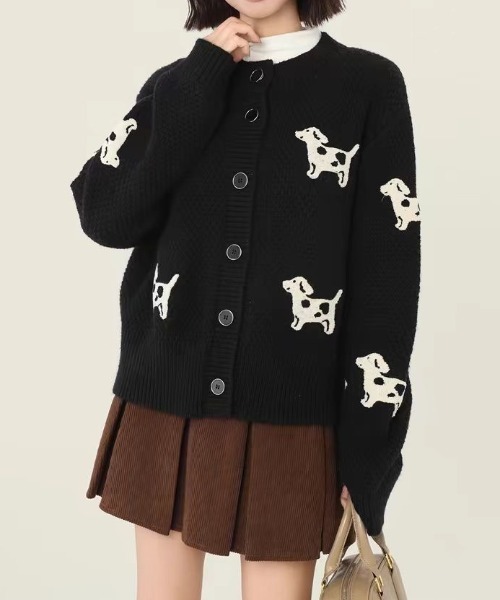 GEMEDA(ジェメダ)の「子犬カーディガンセーター(カーディガン/ボレロ・レディース・ブラック・M)」の4枚目の写真