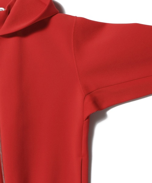 ESTNATION（エストネーション）の「ESTNATION / ECOポリ ミラノリブフーディーブルゾン（パーカー・メンズ・ホワイト/グレイッシュブルー/ブラック/レッド・MEDIUM/LARGE/X-LARGE/SMALL）」の17枚目の写真