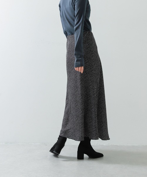 SENSE OF PLACE by URBAN RESEARCH(センスオブプレイスバイアーバンリサーチ)の「ドットナロースカート(スカート・レディース・ブラウン系その他/ブラック系その他/ホワイト系その他・SMALL/MEDIUM)」の9枚目の写真