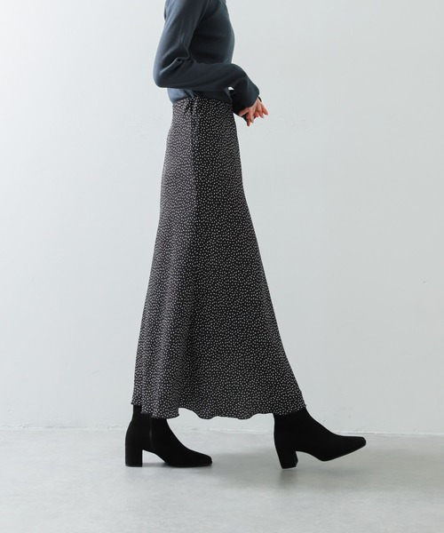 SENSE OF PLACE by URBAN RESEARCH(センスオブプレイスバイアーバンリサーチ)の「ドットナロースカート(スカート・レディース・ブラウン系その他/ブラック系その他/ホワイト系その他・SMALL/MEDIUM)」の10枚目の写真