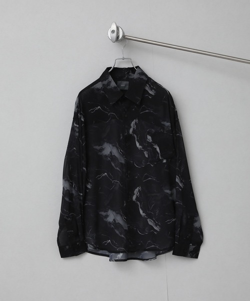 ELLUV(エルブ)の「【ELLUV/エルヴ】シルキーシフォンマーブル 長袖オーバーシアーシャツ(シャツ/ブラウス・メンズ・ブラック/ブルー/ホワイト・S/M/L)」の18枚目の写真