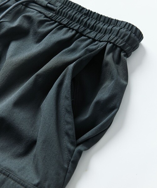 FREAK'S STORE(フリークスストア)の「限定展開 AiRide/エアライド ワイドシルエット カーゴパンツ(その他パンツ・メンズ・チャコールグレー/ブラック/オリーブ・SMALL/LARGE/MEDIUM)」の22枚目の写真