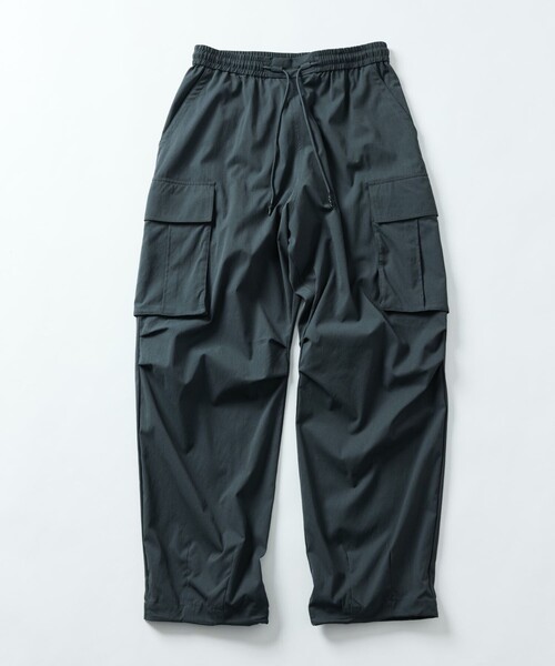 FREAK'S STORE(フリークスストア)の「限定展開 AiRide/エアライド ワイドシルエット カーゴパンツ(その他パンツ・メンズ・チャコールグレー/ブラック/オリーブ・SMALL/LARGE/MEDIUM)」の1枚目の写真