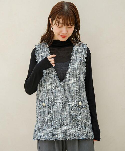 URBAN RESEARCH Sonny Label（アーバンリサーチサニーレーベル）の「『WEB/一部店舗限定』ツイードVネックベスト（ベスト・レディース・ベージュ/ブラック・FREE）」の3枚目の写真