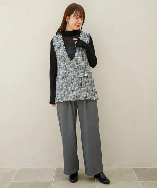 URBAN RESEARCH Sonny Label（アーバンリサーチサニーレーベル）の「『WEB/一部店舗限定』ツイードVネックベスト（ベスト・レディース・ベージュ/ブラック・FREE）」の7枚目の写真