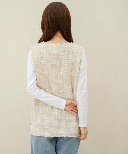 URBAN RESEARCH Sonny Label（アーバンリサーチサニーレーベル）の「『WEB/一部店舗限定』ツイードVネックベスト（ベスト・レディース・ベージュ/ブラック・FREE）」の19枚目の写真