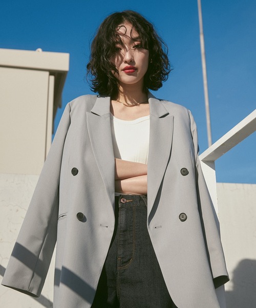 hunch（ハンチ）の「ポリツイル ダブルジャケット（テーラードジャケット・レディース・ライトブルーグレー/サンドベージュ/ブラック・FREE）」の6枚目の写真