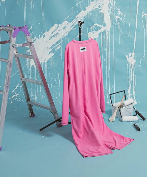 bohmal（ボマール）の「ワッフルボリュームマキシワンピース（ワンピース・レディース・ブルー/チャコールグレー/グレー/ブラック/アイボリー/ライム/ピンク・MEDIUM/TALL/MEDIUM）」の9枚目の写真