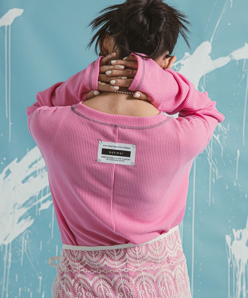 bohmal（ボマール）の「ワッフルボリュームマキシワンピース（ワンピース・レディース・ブルー/チャコールグレー/グレー/ブラック/アイボリー/ライム/ピンク・MEDIUM/TALL/MEDIUM）」の20枚目の写真