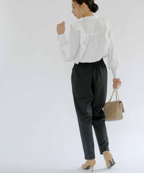 aquagarage(アクアガレージ)の「リラクシーテーパードパンツ(その他パンツ・レディース・ネイビー/ブラック・M2/S/LL/L/M)」の6枚目の写真