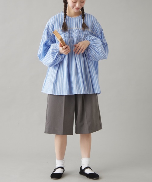 GEVACO（ゲバコ）の「【GEVACO】ピンタックボリュームスリーブブラウス（シャツ/ブラウス・レディース・ネイビー/ブルー/ホワイト・ONE SIZE）」の10枚目の写真