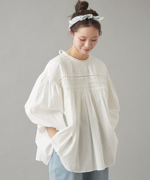 GEVACO（ゲバコ）の「【GEVACO】ピンタックボリュームスリーブブラウス（シャツ/ブラウス・レディース・ネイビー/ブルー/ホワイト・ONE SIZE）」の14枚目の写真