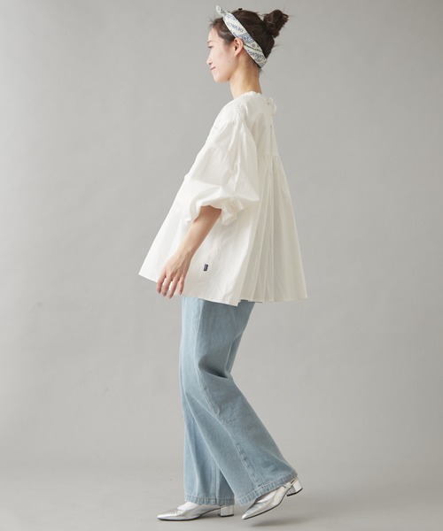 GEVACO（ゲバコ）の「【GEVACO】ピンタックボリュームスリーブブラウス（シャツ/ブラウス・レディース・ネイビー/ブルー/ホワイト・ONE SIZE）」の22枚目の写真