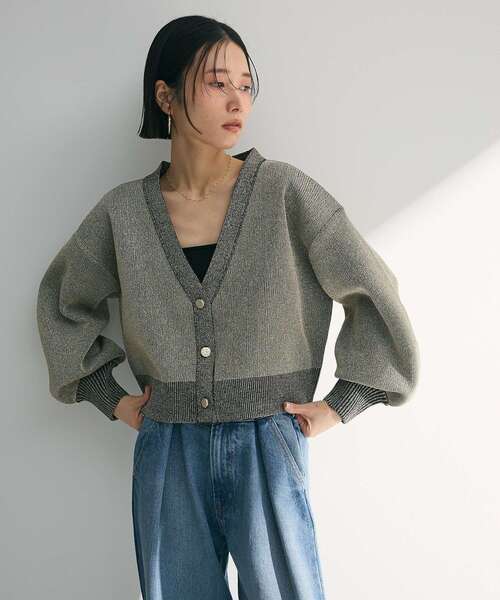 ELENCARE DUE（エレンカーレデュエ）の「・ELENCARE DUE ラメVネックカーディガン（カーディガン/ボレロ・レディース・アイボリー/ミント/グレイッシュベージュ/ブラック・FREE）」の8枚目の写真