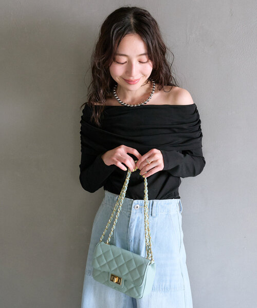 La boutique BonBon（ラブティックボンボン）の「【オウレンティ】キルティングチェーンショルダーバッグ（ショルダーバッグ・レディース・ミント・FREE）」の10枚目の写真