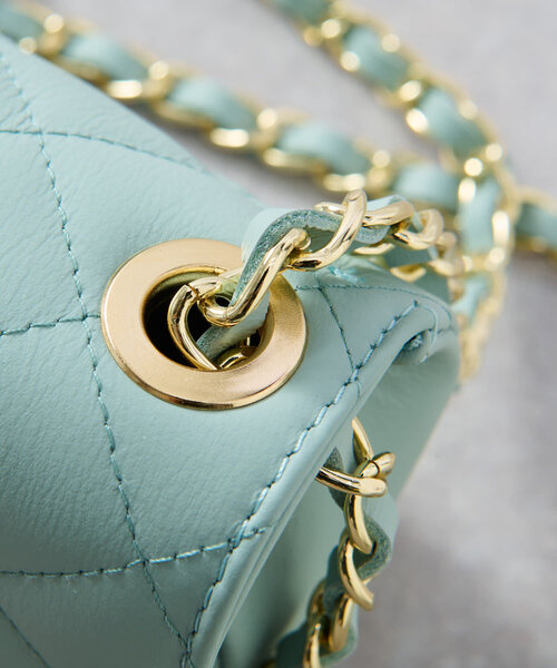 La boutique BonBon（ラブティックボンボン）の「【オウレンティ】キルティングチェーンショルダーバッグ（ショルダーバッグ・レディース・ミント・FREE）」の21枚目の写真