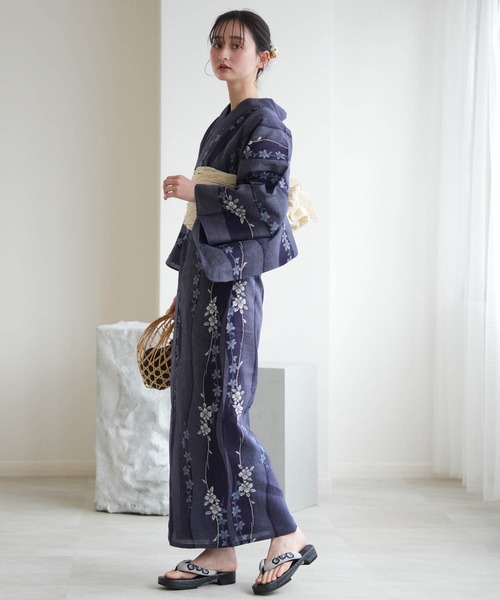 浴衣3点セット 綿麻×紅梅 藍色の立湧小花（浴衣）｜utatane
