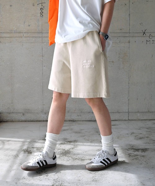 ANME(アンメ)の「ピグメント加工ANMEエンブロイダリーロゴスウェットショートパンツ(スウェットパンツ・レディース・ブラック/ベージュ/ネイビー・M/L/XL/XXL)」の3枚目の写真