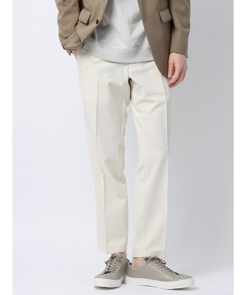 SUIT SQUARE(スーツスクエア)の「PERFORMANCE PANTS テーパードパンツ ウォッシャブル ストレッチ 裾上げ済み(スラックス・メンズ・ホワイト系/ベージュ系/カーキ系/ネイビー系・LL/3L/S/M/L)」の1枚目の写真