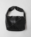 cii(シー)の「バッグ(ショルダーバッグ)」