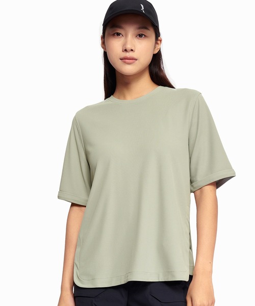 AIGLE(エーグル)の「UVカット 接触冷感 速乾 サイドスリット ショートスリーブ 半袖Tシャツ(Tシャツ/カットソー・レディース・パープル/ライトグリーン/ホワイト・S/L/M)」の3枚目の写真