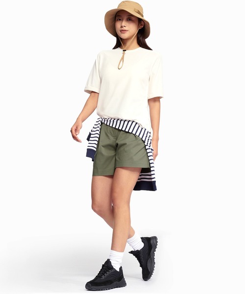 AIGLE(エーグル)の「UVカット 接触冷感 速乾 サイドスリット ショートスリーブ 半袖Tシャツ(Tシャツ/カットソー・レディース・パープル/ライトグリーン/ホワイト・S/L/M)」の13枚目の写真