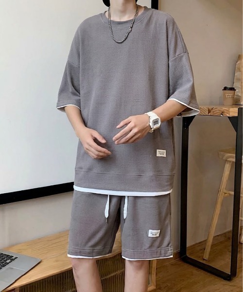 link lot(リンクロット)の「【2点セット】フェイクレイヤードセットアップ 半袖無地Tシャツ+ショートパンツ ワッフル調(ルームウェア/パジャマ・メンズ・アイボリー/ブラック/ホワイト/スミクロ/グレー/ベージュ・L/M)」の5枚目の写真