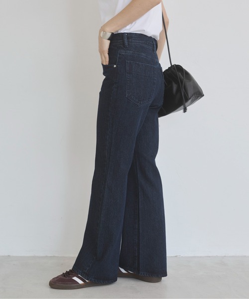 ANGIE（アンジー）の「セミフレア デニム パンツ《詳細動画あり》（デニムパンツ・レディース・ブラック系その他/ブルー/ネイビー・SMALL/MEDIUM/LARGE）」の13枚目の写真