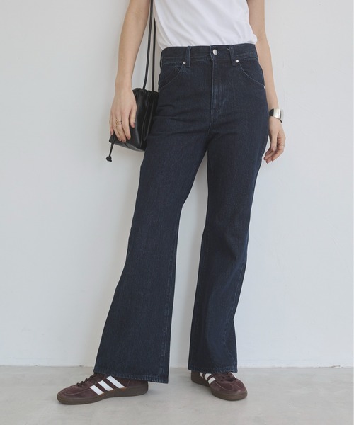 ANGIE（アンジー）の「セミフレア デニム パンツ《詳細動画あり》（デニムパンツ・レディース・ブラック系その他/ブルー/ネイビー・SMALL/MEDIUM/LARGE）」の15枚目の写真