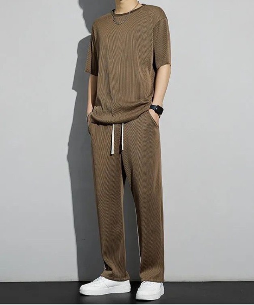 NEW GENTLEMAN(ニュージェントルマン)の「【2点SET】スムーステック セットアップ Tシャツ&イージーパンツ(Tシャツ/カットソー・メンズ・ブラウン/ライトグレー/ブラック/ネイビー・XL/L/M)」の12枚目の写真