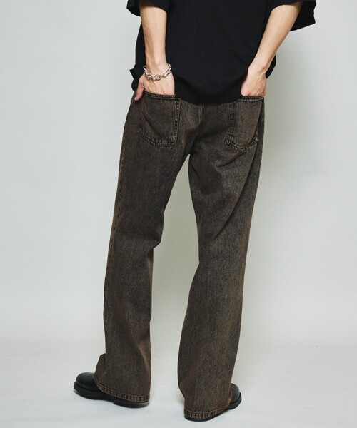 FREAK'S STORE(フリークスストア)の「限定展開 セミフレア デニムパンツ(デニムパンツ・メンズ・ブラウン/ネイビー/チャコールグレー/ブラック・SMALL/MEDIUM/LARGE)」の12枚目の写真