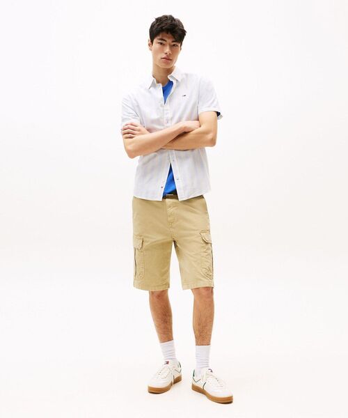tommy jeans(トミー ジーンズ)の「ツイルレギュラーカーゴショーツ(その他パンツ・メンズ・ベージュ/グリーン・30inch/32inch/34inch)」の6枚目の写真