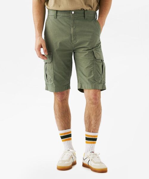 tommy jeans(トミー ジーンズ)の「ツイルレギュラーカーゴショーツ(その他パンツ・メンズ・ベージュ/グリーン・30inch/32inch/34inch)」の11枚目の写真