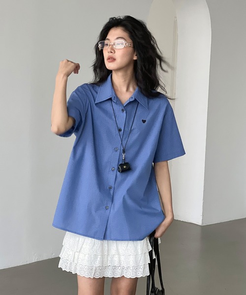 c.u.l(シーユーエル)の「マイクロチェックワンポイントシャツ EM25s053【EIGHTHMONTH】(シャツ/ブラウス・レディース・ブルー系・L/M/S)」の8枚目の写真